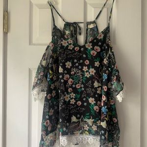 Floral Cold Shoulder Blouse